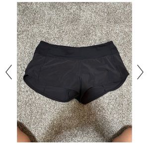 Lululemon Speed Up shorts 2.5”